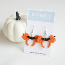 Load image into Gallery viewer, Pumpkin Mouse Ears Earrings