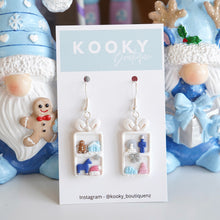 Load image into Gallery viewer, Christmas Shelf Earrings