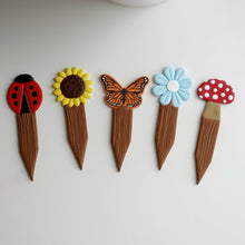 Load image into Gallery viewer, Plant Stakes - Into the Garden Decor