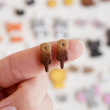Load image into Gallery viewer, Otter -Mum & Me- Earrings