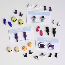 Load image into Gallery viewer, UFO Earrings