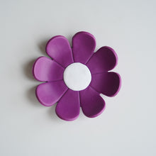 Load image into Gallery viewer, Trinket Dish - Flowers