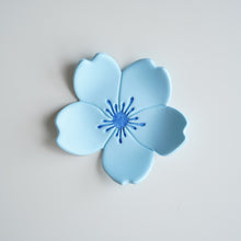 Load image into Gallery viewer, Trinket Dish - Flowers