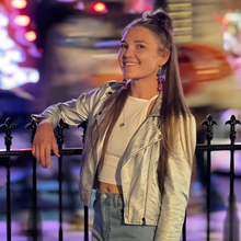 Load image into Gallery viewer, 3 Drop Balloon Dog Earrings