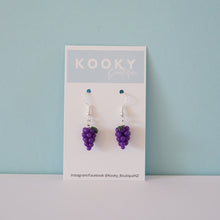 Load image into Gallery viewer, Grape Earrings