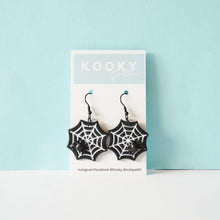 Load image into Gallery viewer, Spider Web Earrings