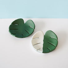 Load image into Gallery viewer, Trinket Dish - Monstera