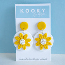Load image into Gallery viewer, 2 Drop Sunflower Earrings