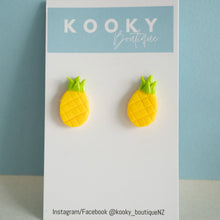 Load image into Gallery viewer, Pineapple Earrings