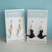 Load image into Gallery viewer, Cat Silhouette Earrings