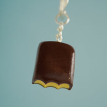 Load image into Gallery viewer, Pineapple Lump Keyring