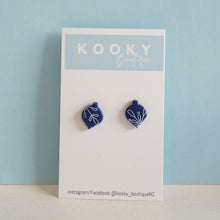 Load image into Gallery viewer, Navy Blue Snowflake Print Earrings