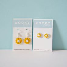 Load image into Gallery viewer, Single Sunflower Earrings