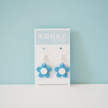Load image into Gallery viewer, Flower Earrings