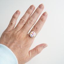 Load image into Gallery viewer, 100s & 1000s Biscuit Ring