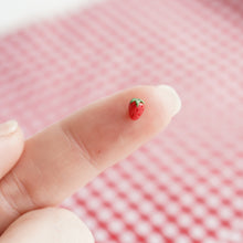 Load image into Gallery viewer, Strawberry Jar Earrings