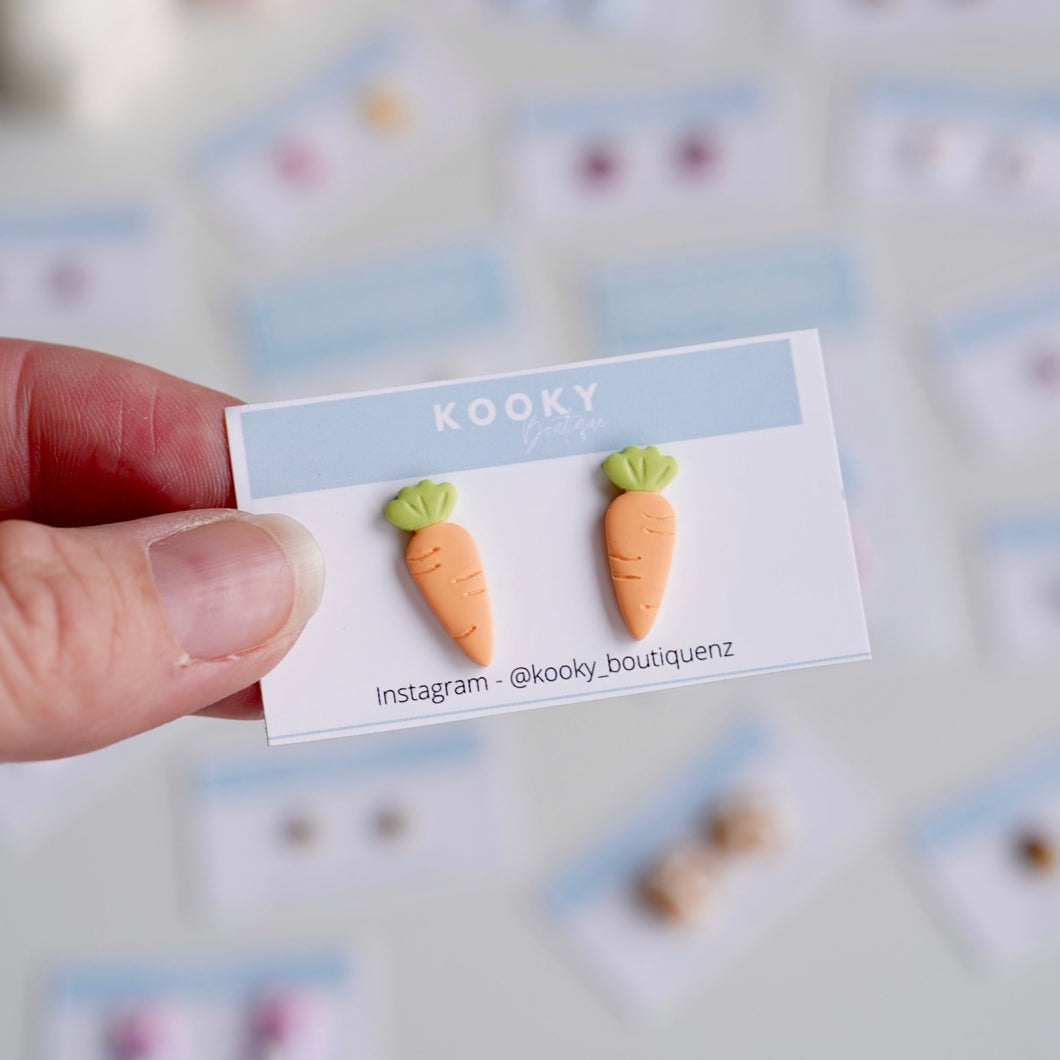 Carrot Studs