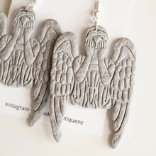 Load image into Gallery viewer, Weeping Angel Earrings
