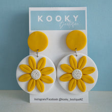Load image into Gallery viewer, 2 Drop Sunflower Earrings
