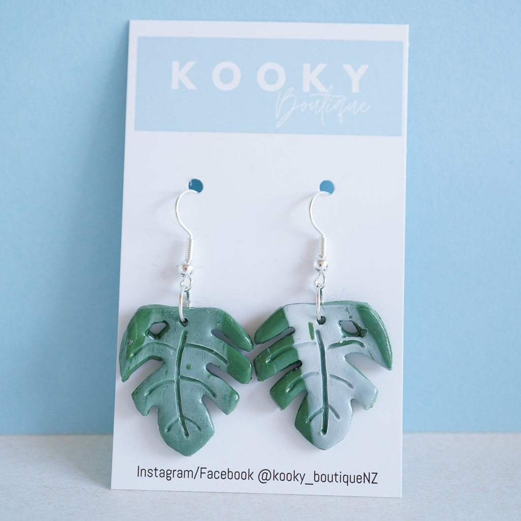 Monstera Earrings