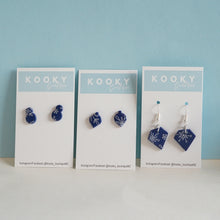 Load image into Gallery viewer, Navy Blue Snowflake Print Earrings
