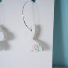 Load image into Gallery viewer, Butterfly Flower Earrings

